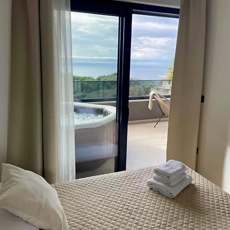 Seaview Jacuzzi Appartement
